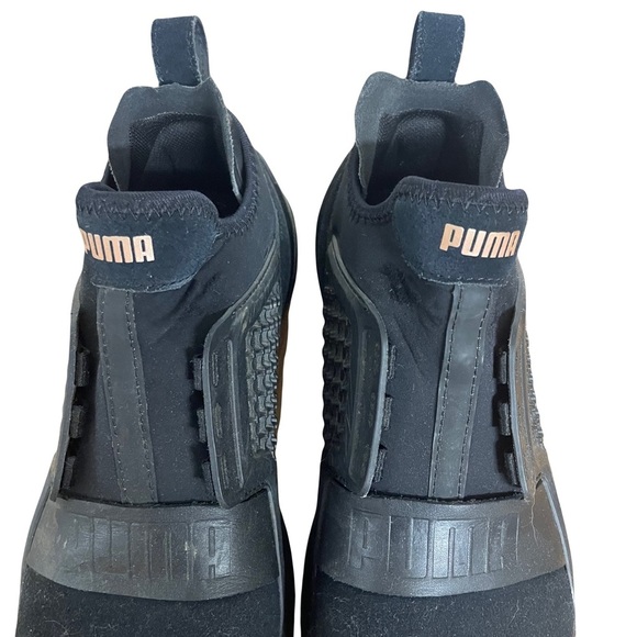 Puma ignite black suede sneaker Men’s size 8
Good condition 
NO LACES - Picture 4 of 6